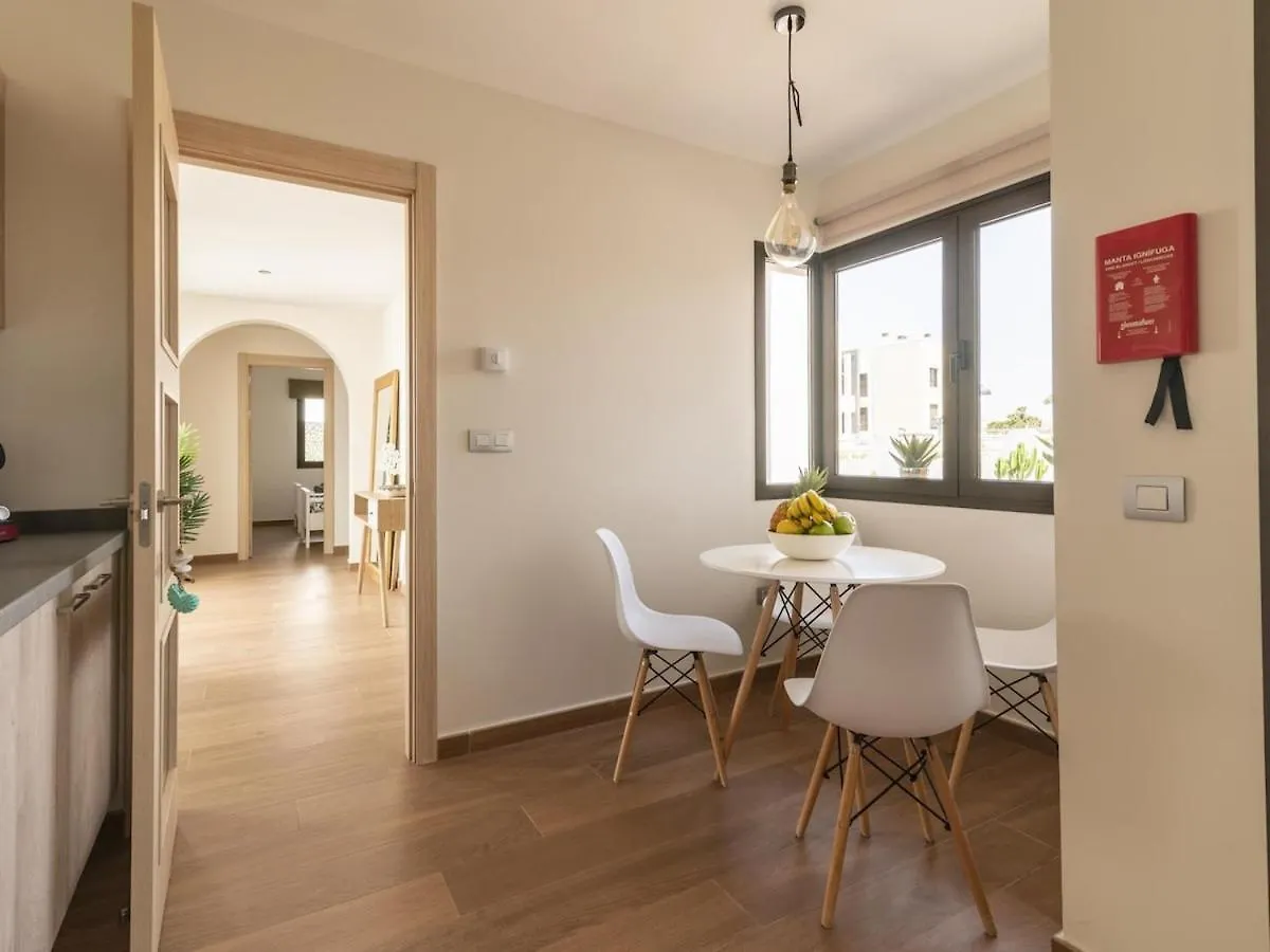 Lightbooking Pueblo Majorero Piscina Climatizada Jove 10 Caleta De Fuste Villa